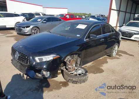 2019 Mercedes-Benz A 220 4Matic from USA, damaged, VIN WDD3G4FB9KW025526